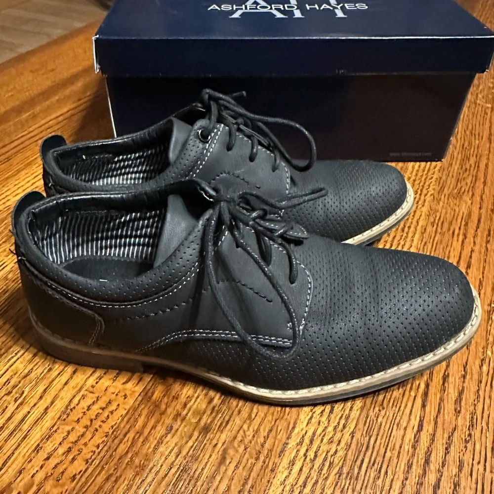 Ashford Hayes Black Kids Dress Shoes